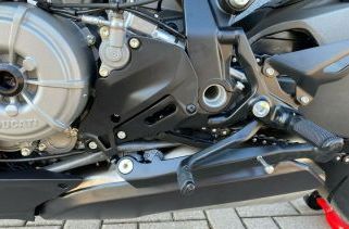 Ducati Streetfighter V2 All Black Edition